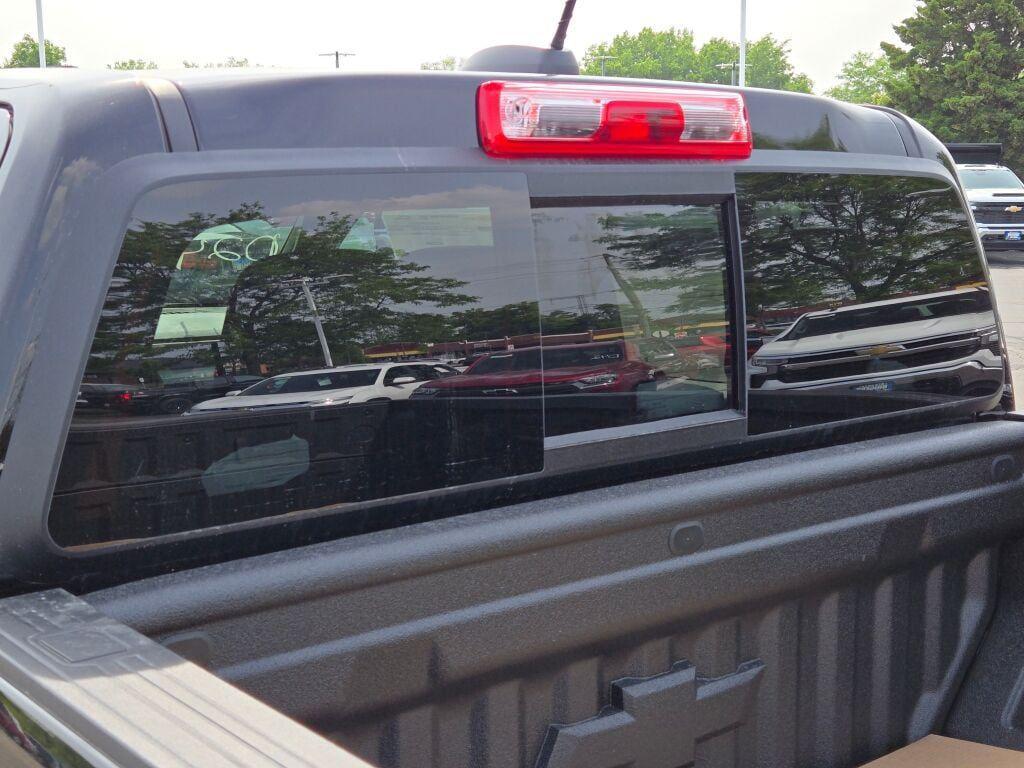 new 2025 Chevrolet Colorado car, priced at $41,819