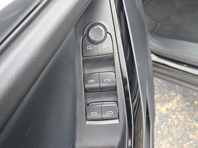 new 2026 Chevrolet Equinox car, priced at $32,320