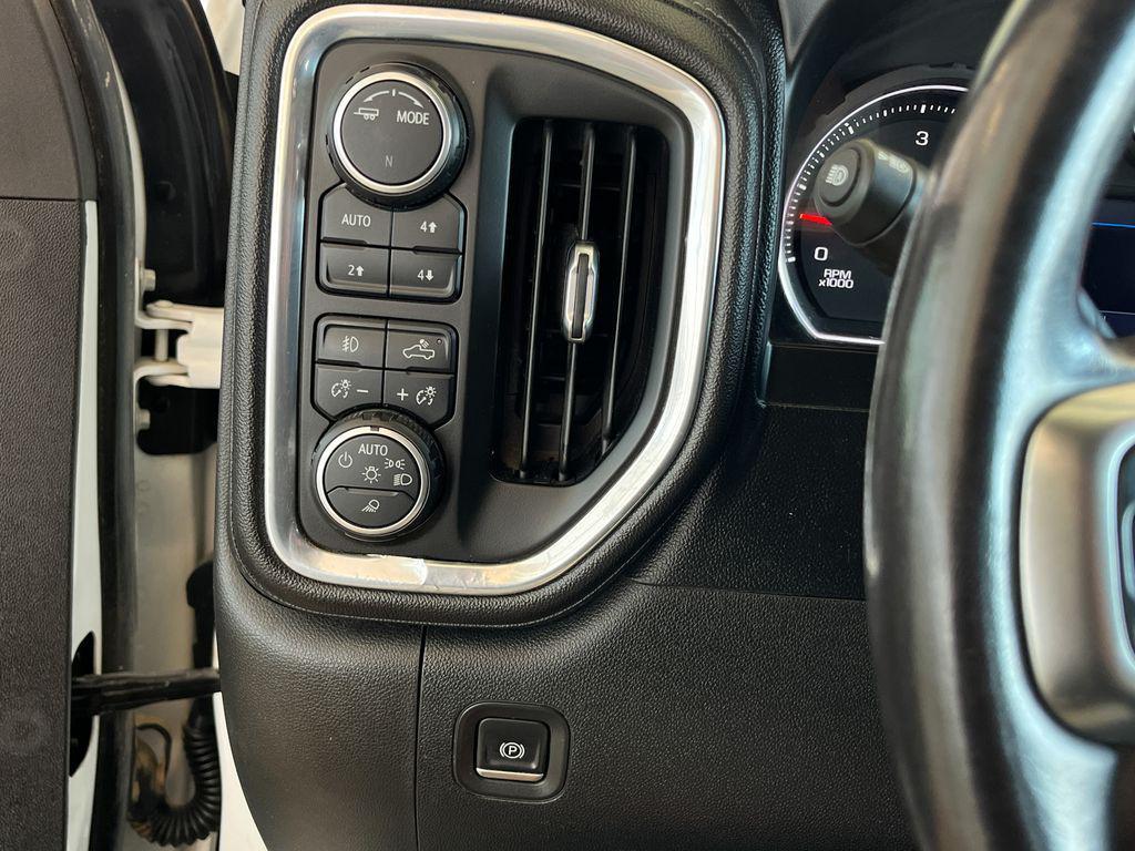 used 2021 Chevrolet Silverado 2500 car, priced at $44,960