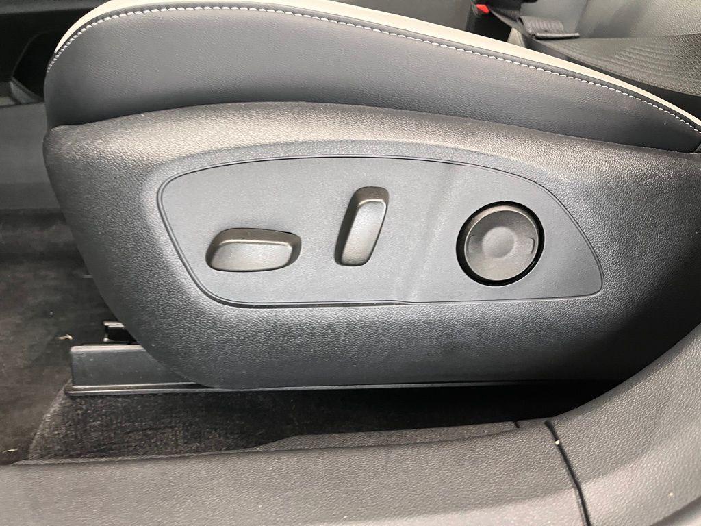 used 2024 Honda Prologue car, priced at $29,686