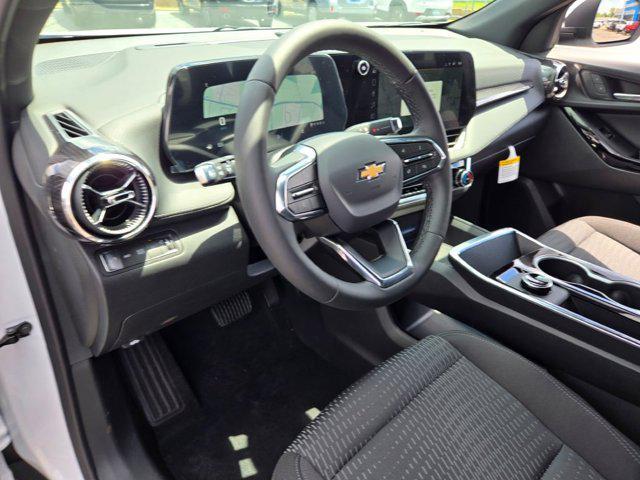 new 2026 Chevrolet Equinox car, priced at $31,995