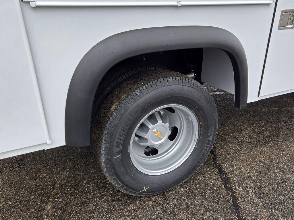 new 2025 Chevrolet Silverado 3500 car, priced at $67,171