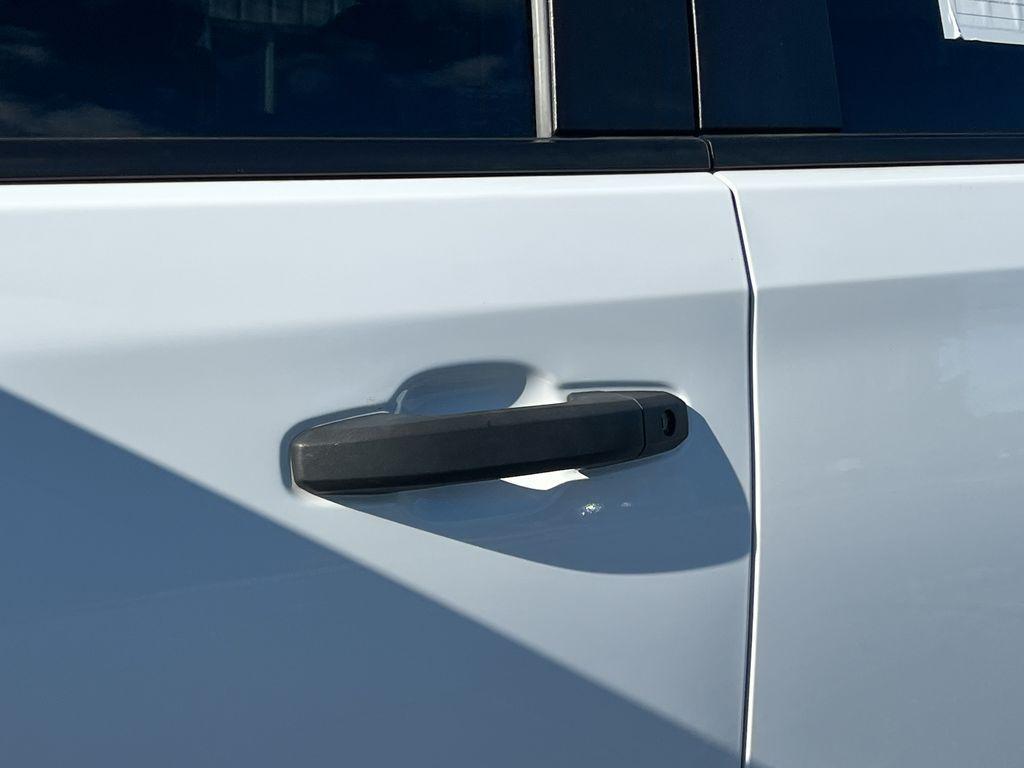 used 2021 Chevrolet Silverado 1500 car, priced at $36,997