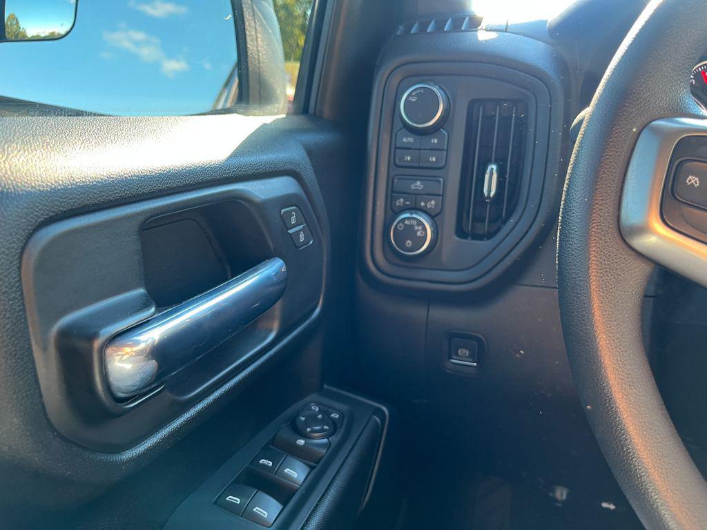 used 2021 Chevrolet Silverado 1500 car, priced at $36,997