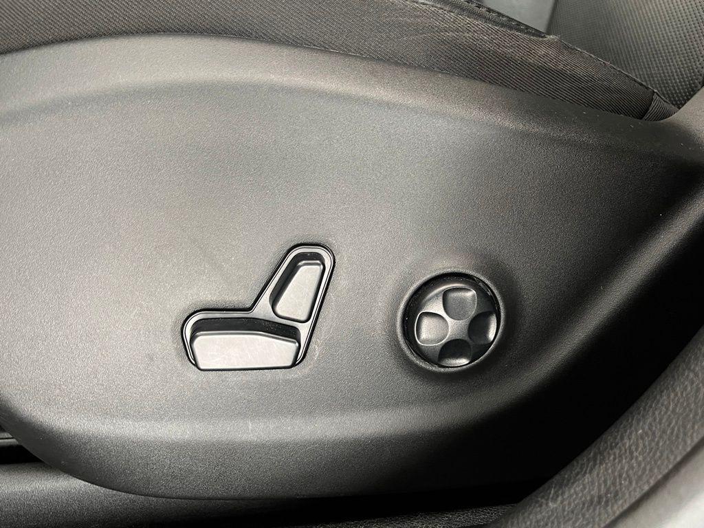 used 2020 Jeep Cherokee car, priced at $19,960