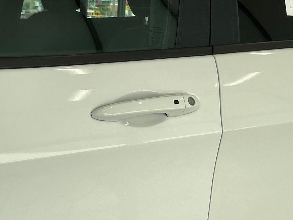 used 2020 Jeep Cherokee car, priced at $19,960