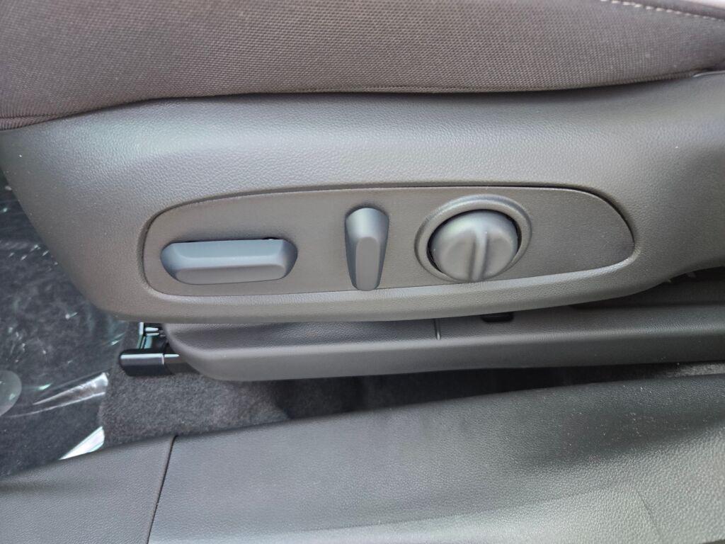 new 2026 Chevrolet TrailBlazer car, priced at $28,684