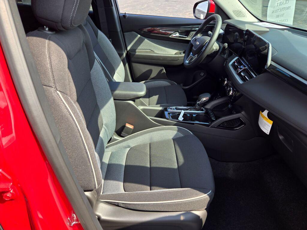 new 2026 Chevrolet TrailBlazer car, priced at $28,684