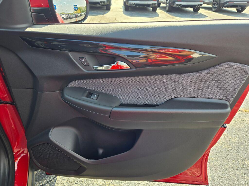 new 2026 Chevrolet TrailBlazer car, priced at $28,684