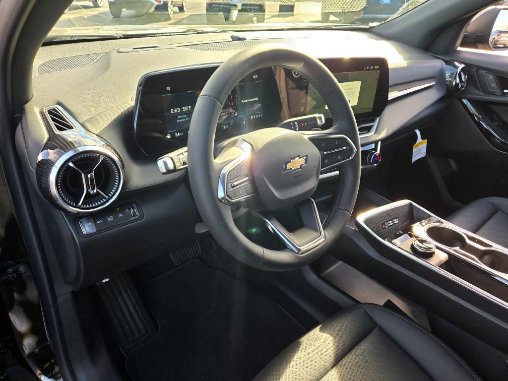 new 2026 Chevrolet Equinox car, priced at $34,484