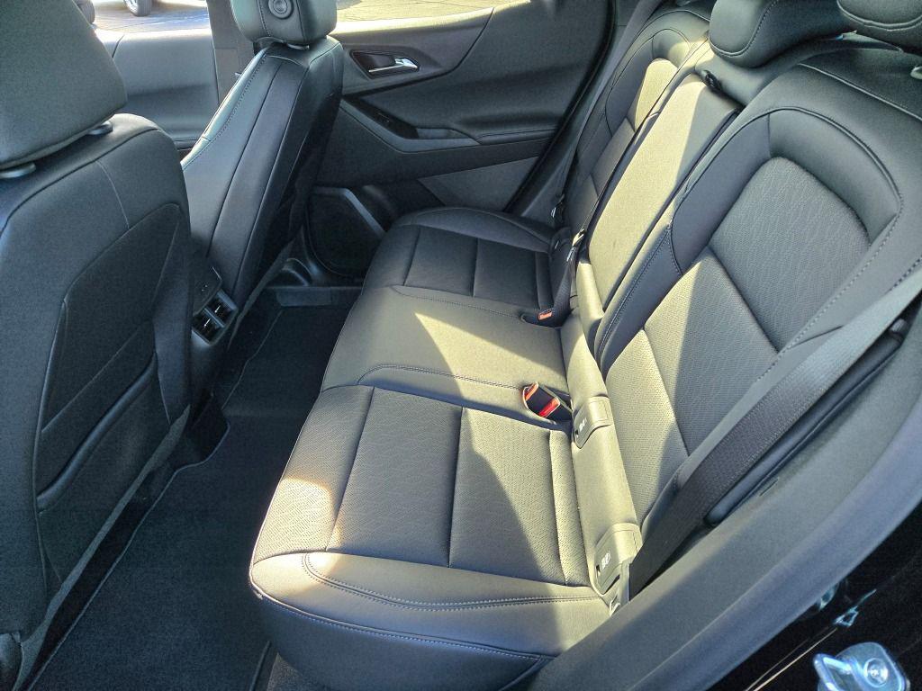 new 2026 Chevrolet Equinox car, priced at $34,484