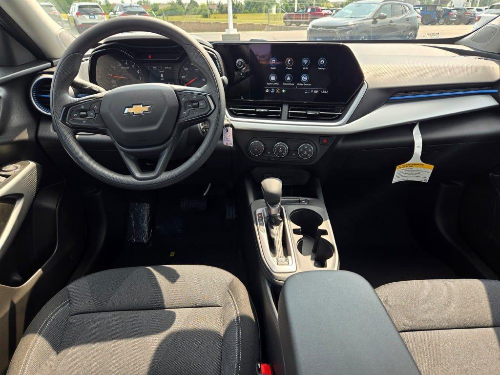 new 2025 Chevrolet Trax car, priced at $20,995