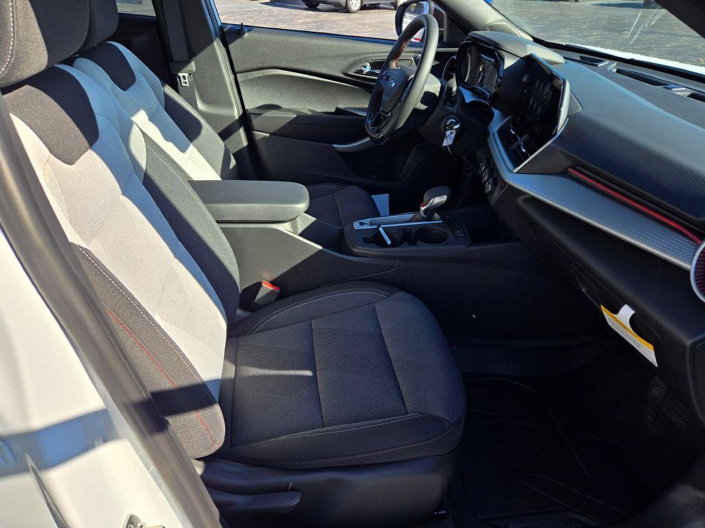 new 2026 Chevrolet Trax car, priced at $25,599