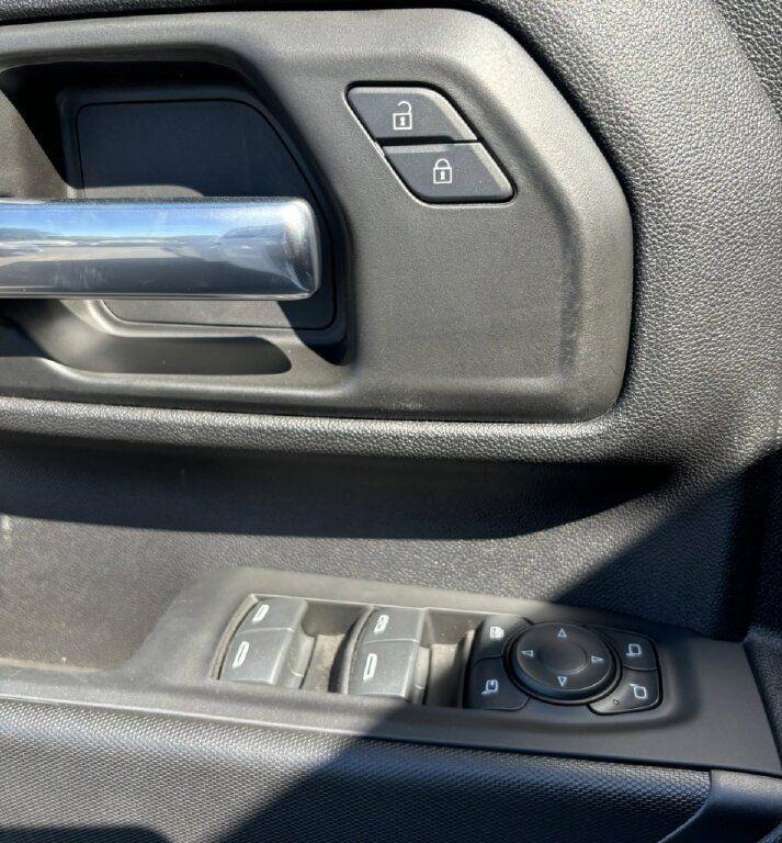 new 2024 Chevrolet Silverado 3500 car, priced at $75,218