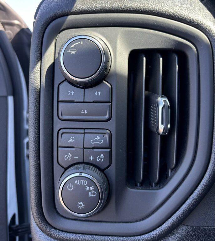 new 2024 Chevrolet Silverado 3500 car, priced at $75,218