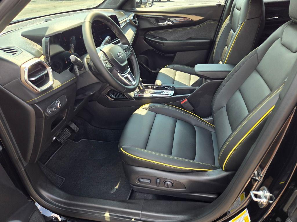 new 2026 Chevrolet TrailBlazer car, priced at $30,233