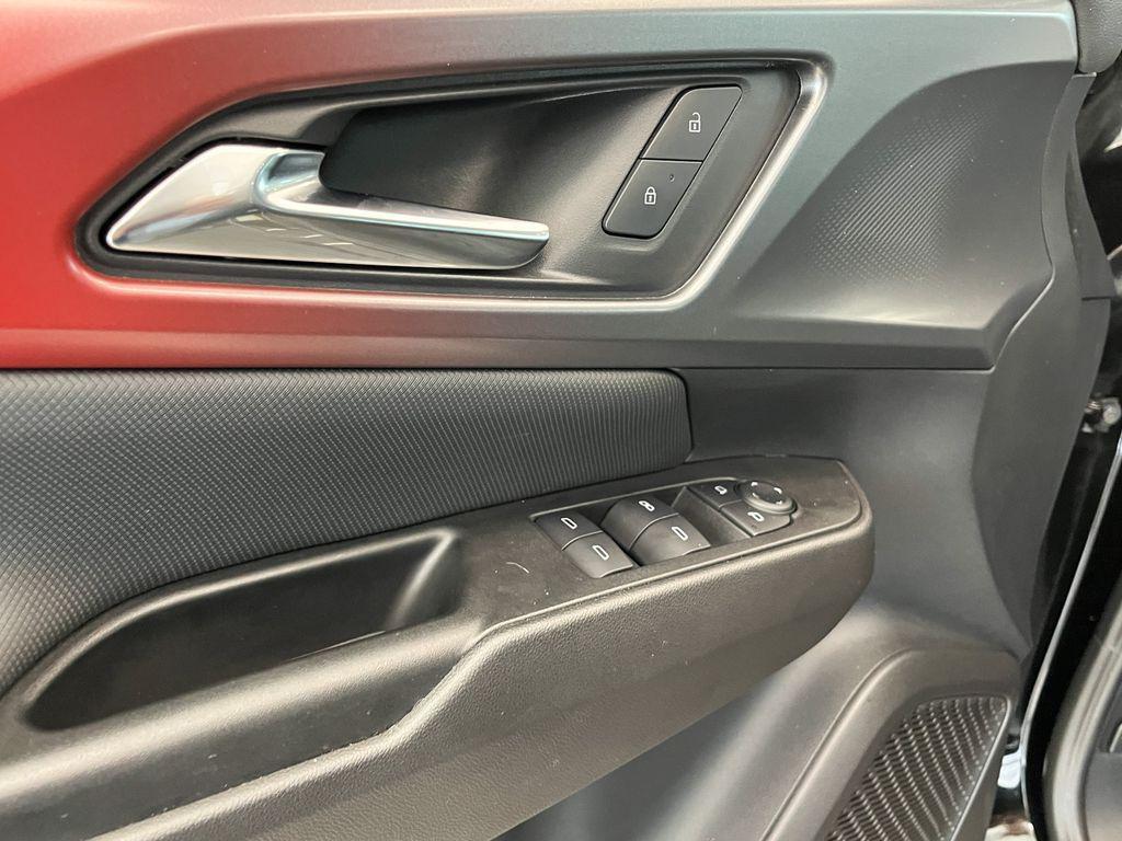 used 2024 Chevrolet Equinox EV car, priced at $29,300