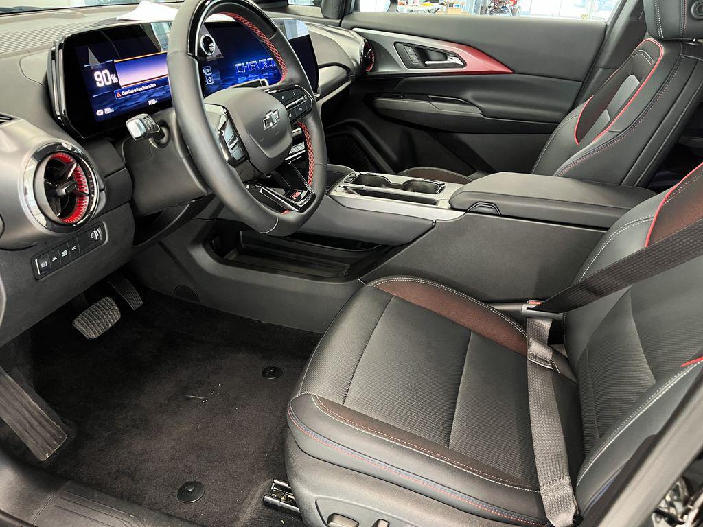 used 2024 Chevrolet Equinox EV car, priced at $29,300