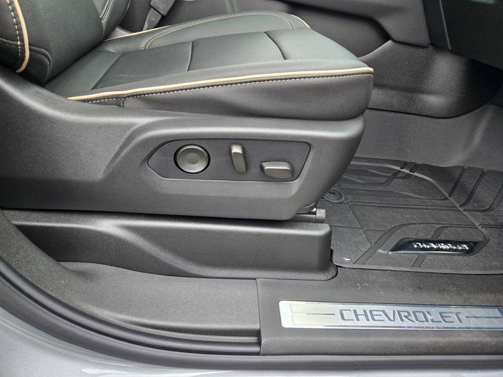 new 2025 Chevrolet Tahoe car, priced at $84,664