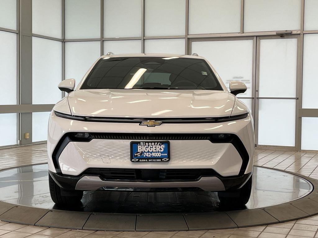 used 2025 Chevrolet Equinox EV car, priced at $28,900