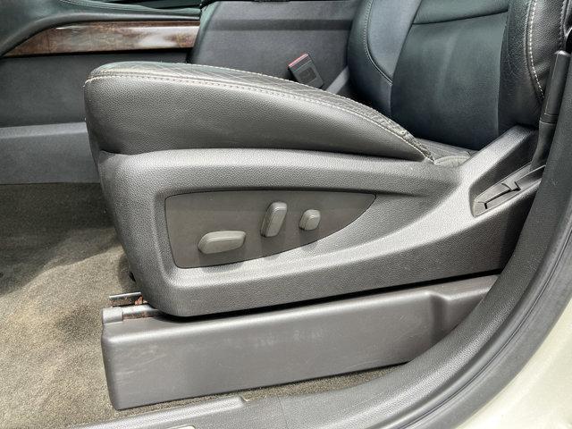 used 2015 Chevrolet Suburban car, priced at $18,460