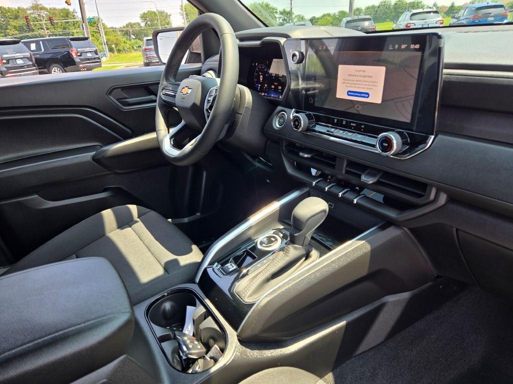 new 2025 Chevrolet Colorado car, priced at $38,757