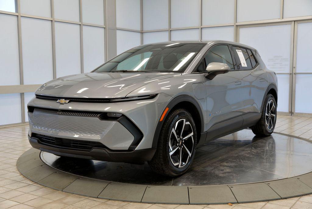 used 2025 Chevrolet Equinox EV car, priced at $26,460