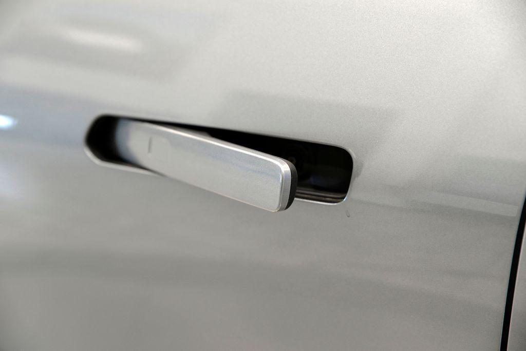 used 2025 Chevrolet Equinox EV car, priced at $26,460