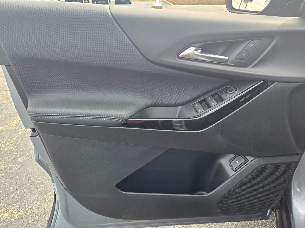 new 2026 Chevrolet Equinox car, priced at $34,380