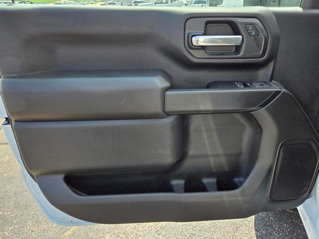 new 2025 Chevrolet Silverado 3500 car, priced at $51,143