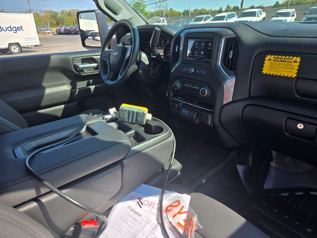 new 2025 Chevrolet Silverado 3500 car, priced at $81,282
