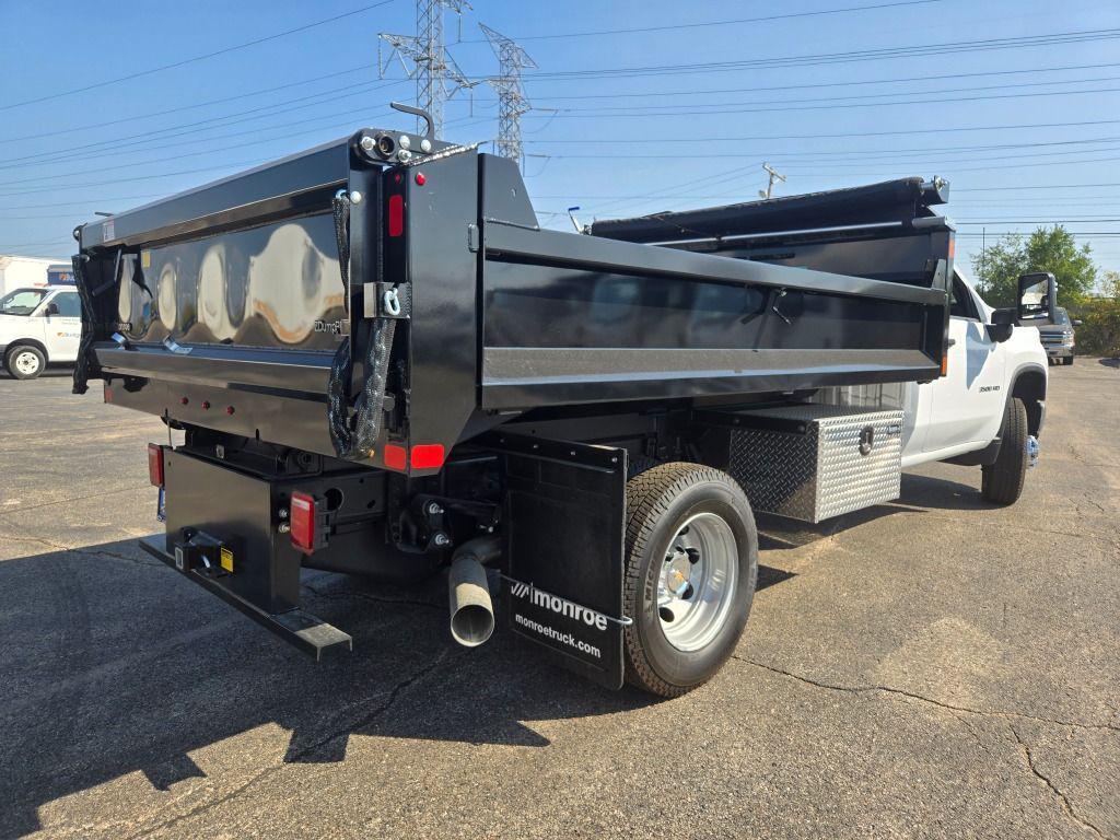 new 2025 Chevrolet Silverado 3500 car, priced at $81,282