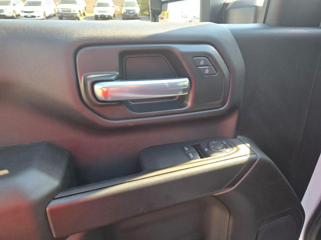 new 2025 Chevrolet Silverado 3500 car, priced at $81,282