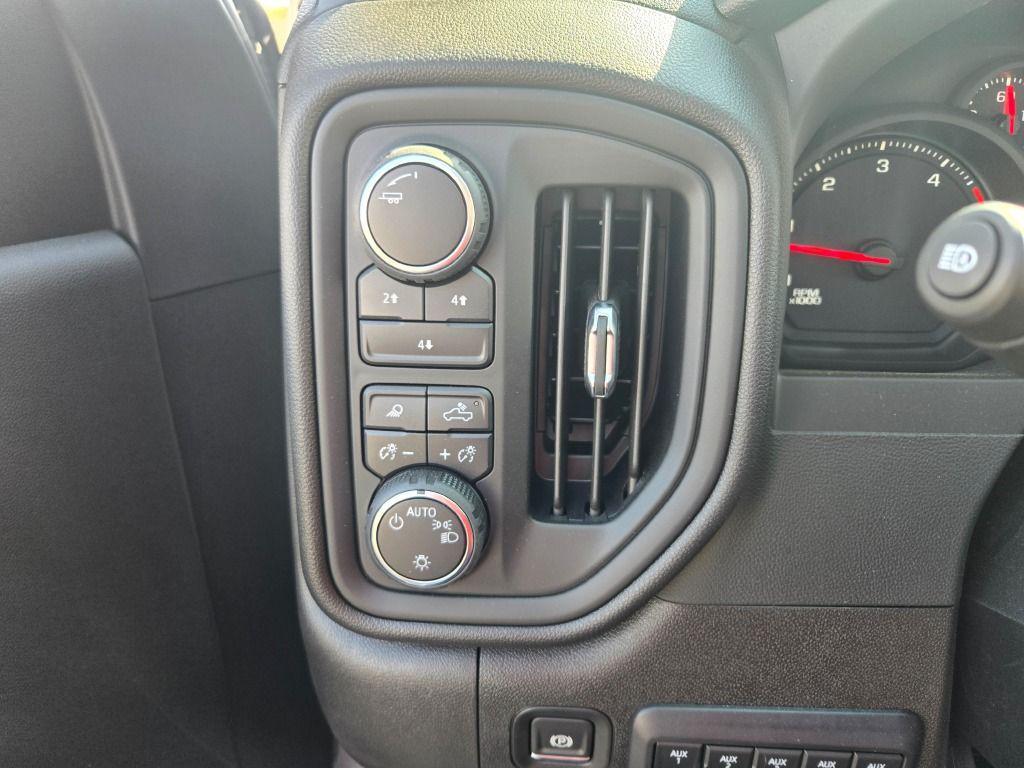 new 2025 Chevrolet Silverado 3500 car, priced at $81,282