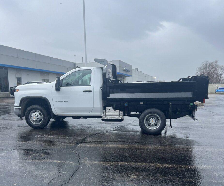 new 2024 Chevrolet Silverado 3500 car, priced at $55,238