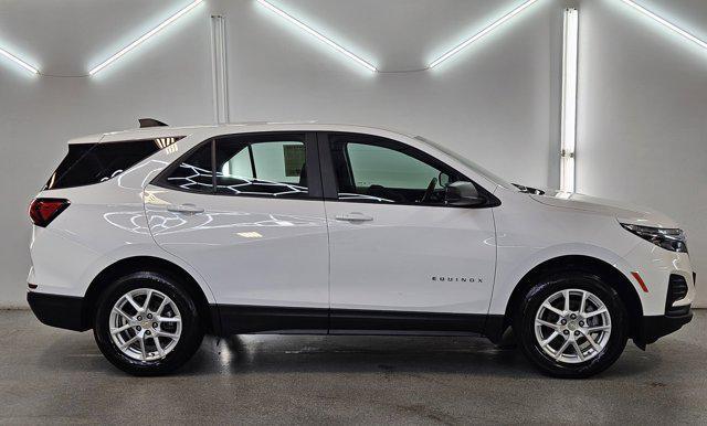 used 2023 Chevrolet Equinox car, priced at $23,960