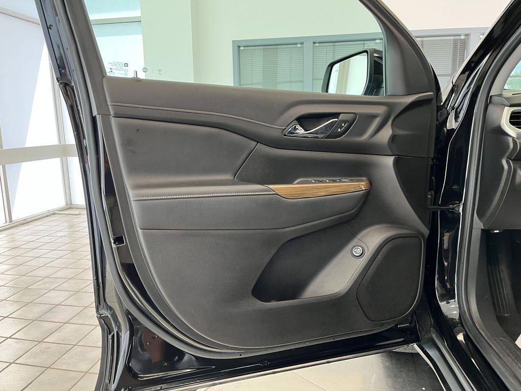 used 2021 GMC Acadia car, priced at $23,957