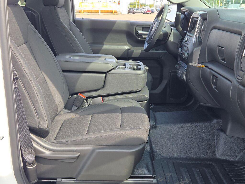 new 2026 Chevrolet Silverado 1500 car, priced at $44,317