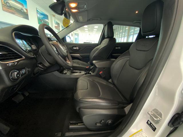 used 2022 Jeep Cherokee car, priced at $23,989