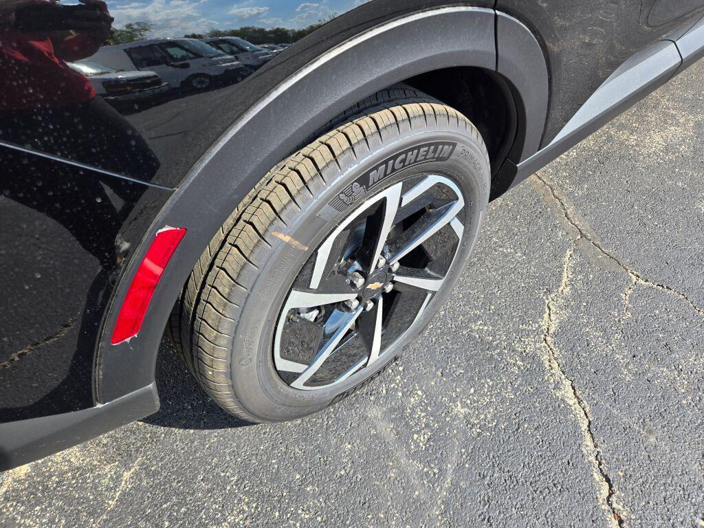 new 2026 Chevrolet Equinox EV car, priced at $42,961