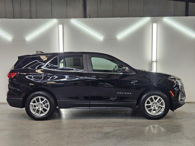 used 2022 Chevrolet Equinox car, priced at $22,960