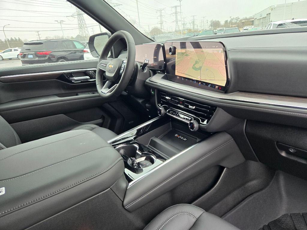 new 2026 Chevrolet Suburban car, priced at $75,301