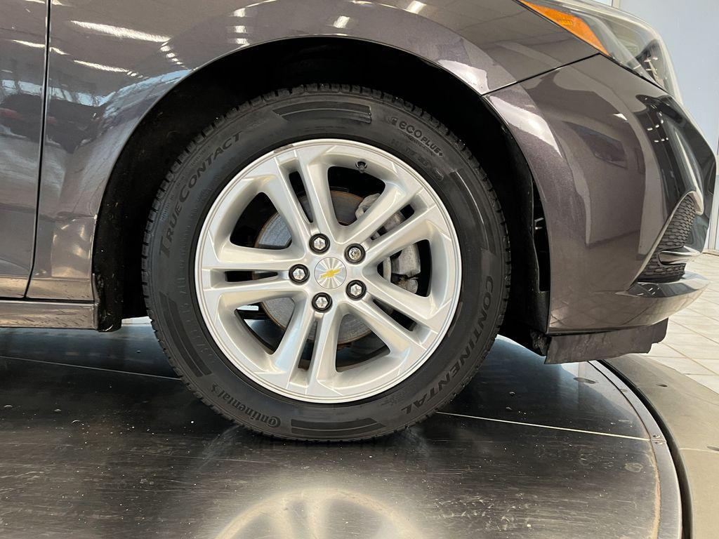 used 2017 Chevrolet Cruze car, priced at $8,994