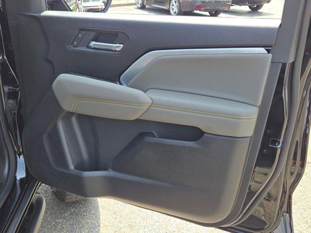 new 2025 Chevrolet Colorado car, priced at $53,935