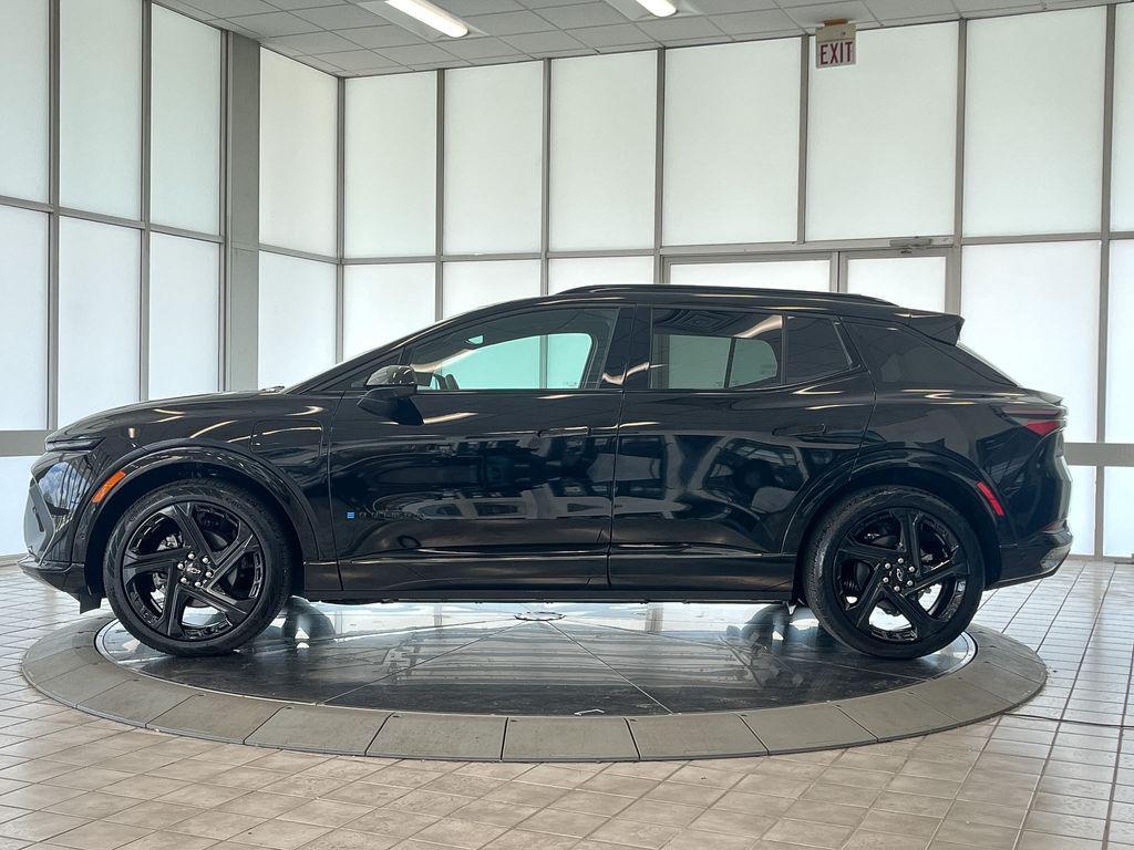 used 2024 Chevrolet Equinox EV car, priced at $29,350