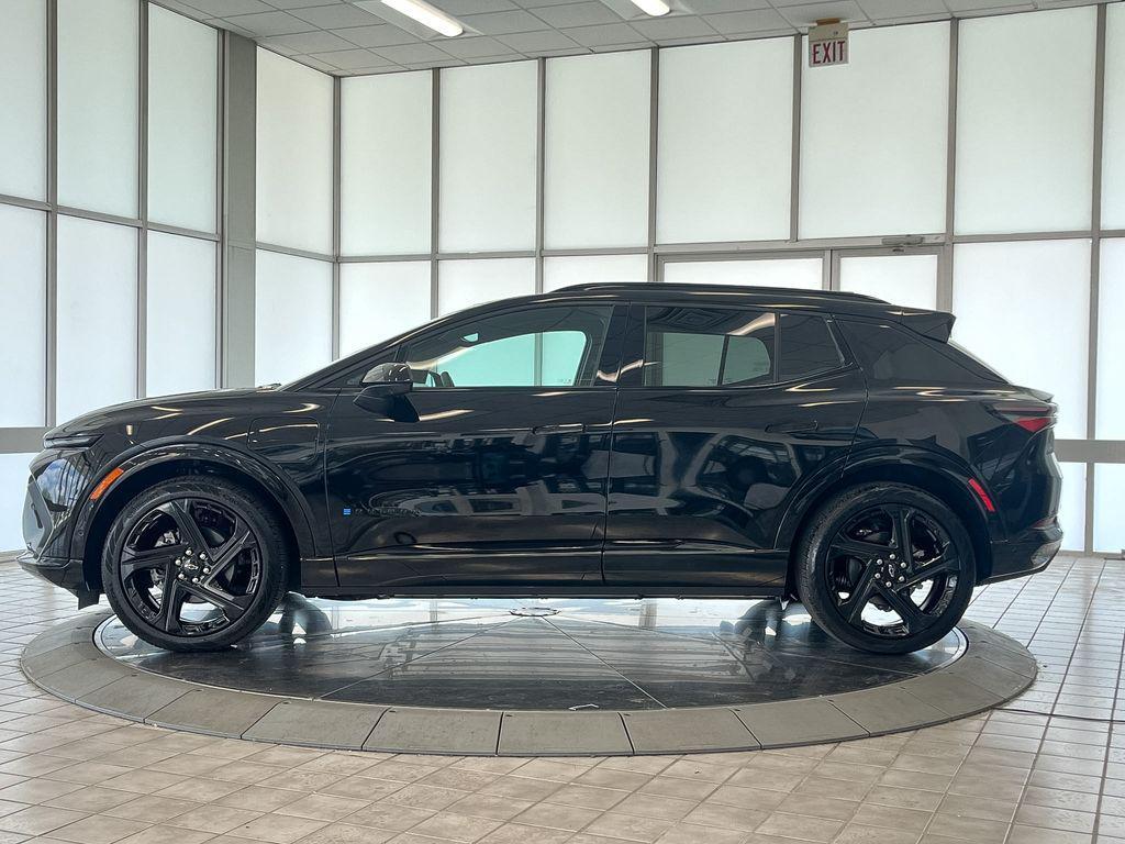 used 2024 Chevrolet Equinox EV car, priced at $29,350