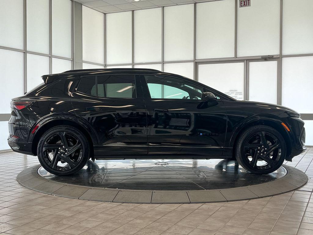 used 2024 Chevrolet Equinox EV car, priced at $29,350