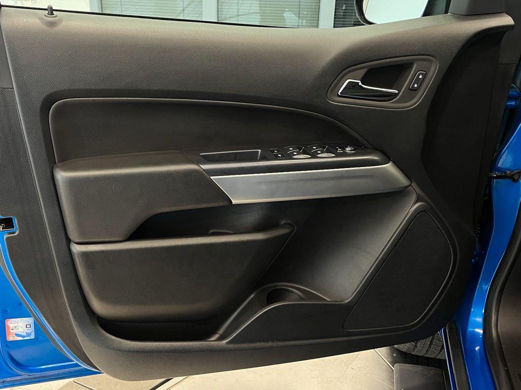 used 2022 Chevrolet Colorado car, priced at $31,382