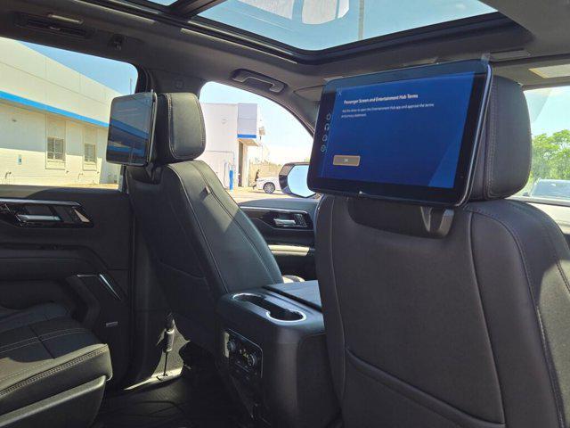 new 2025 Chevrolet Suburban car, priced at $96,500
