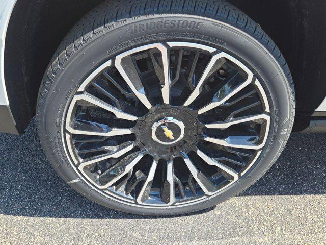 new 2025 Chevrolet Suburban car, priced at $96,500